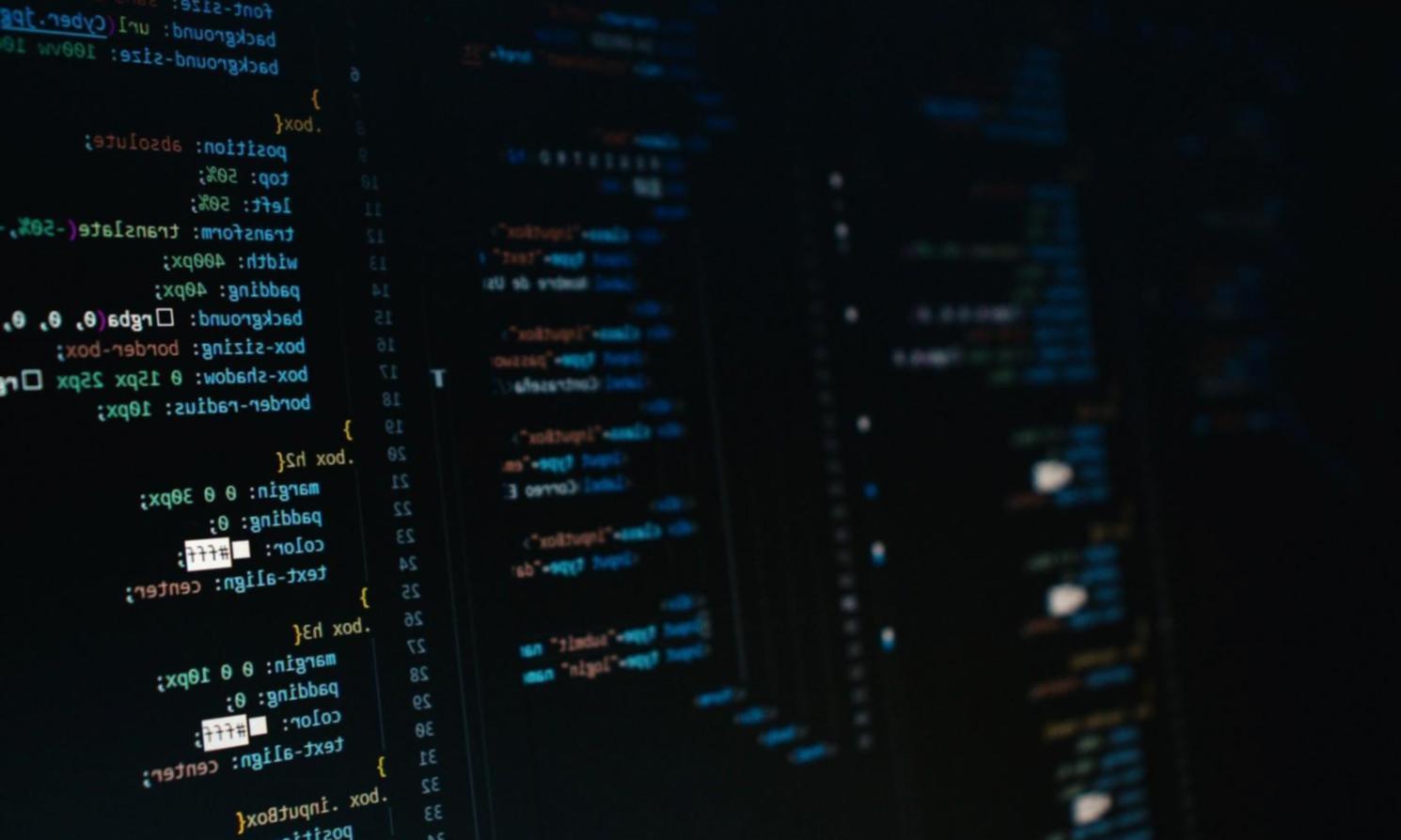 Computer Vision Technologie und KI-Entwicklung im Orlaxivone Büro